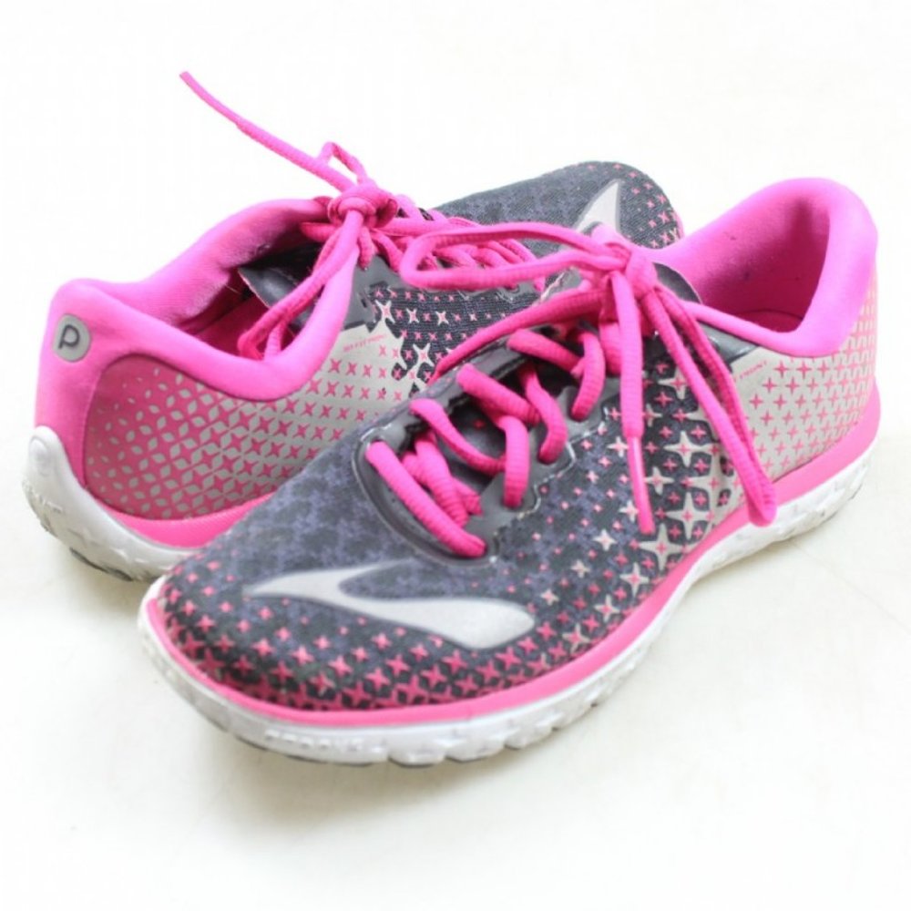 SALE BROOKS PUREFLOW 5 in Pink/Grey